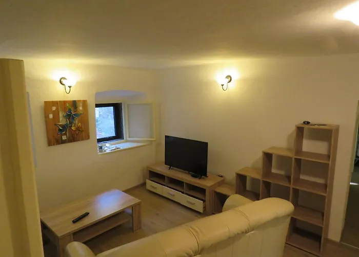 Gostilna Tratnik * Zoll