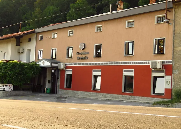 Gostilna Tratnik Konukevi Zoll